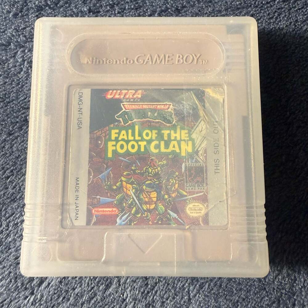 Teenage Mutant Ninja Turtles: Fall of the Foot Clan - Nintendo Game Boy Cartridg